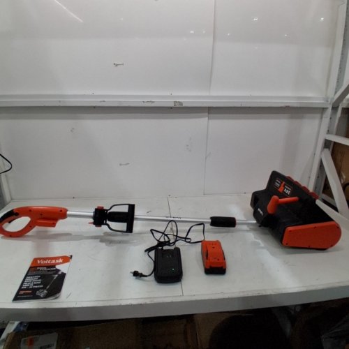 VOLTASK CORDLESS ELECTRIC SNOW SHOVEL WITH 1 BATTERY & CHARGER - 13" - 24V - BLACK/ORANGE (MODEL: CSS007-130OR-CAVK) image 3