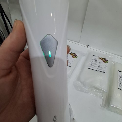 GIRAFFY CO. PORTABLE COMPACT VACUUM SEALER SET - WHITE (MODEL: ZB-S60) image 2