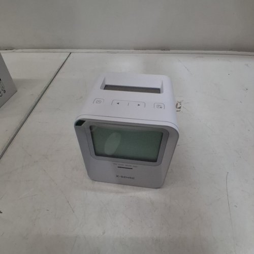 X-SENSE WIRELESS RADON DETECTOR WITH AUDIBLE AND VISUAL ALARM -WHITE image 3