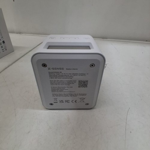 X-SENSE WIRELESS RADON DETECTOR WITH AUDIBLE AND VISUAL ALARM -WHITE image 4