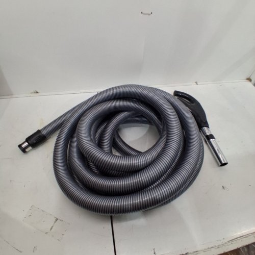 OVO UNIVERSAL CENTRAL VACUUM LOW VOLTAGE HOSE - 35FT - BLACK - (MODEL: ‎ACCHO-35LV-BK) image 2