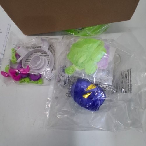 DOCTOR SQUISH SQUISHY TOY MAKER STATION - MAKE YOUR OWN SQUISHIES SET (MODEL: 38038) image 3