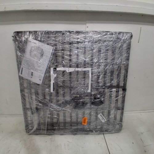 AMAZON BASICS FOLDABLE OCTAGONAL 8-PANEL DOG EXERCISE PEN - 24" X 24" EACH PANEL - BLACK (MODEL: ‎B07584TRXX) image 2