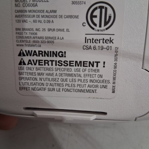 FIRST ALERT BATTERY POWERED CARBON MONOXIDE ALARM - WHITE (MODEL: C0606A) image 2