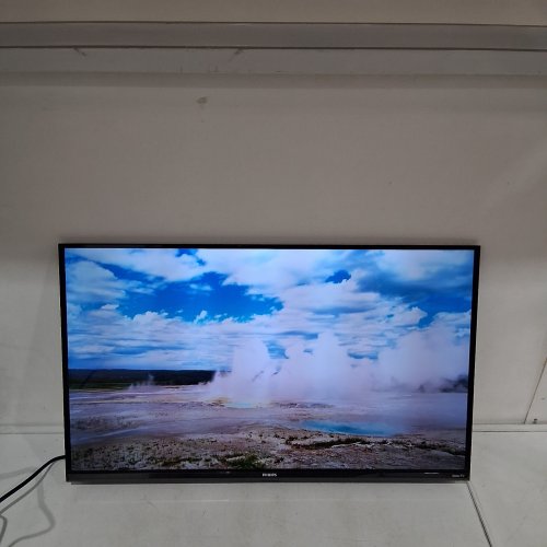 PHILIPS 7600 SERIES FULL HD QLED ROKU TV - 32" - BLACK - (MODEL: 32PQF7676/F6) image 8