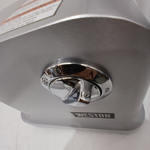 WESTON COUNTERTOP MEAT GRINDER & SAUSAGE STUFFER - 1 H/P - 750W - SILVER (MODEL: 33-1301-W) image 3