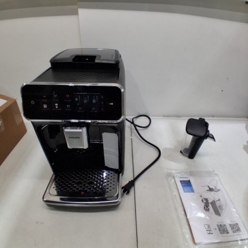 PHILIPS 3300 SERIES ULLY AUTOMATIC ESPRESSO MACHINE WITH LATTEGO MILK SYSTEM AND INTEGRATED GRINDER - GLOSSY BLACK (MODEL:EP3341/50) image 4