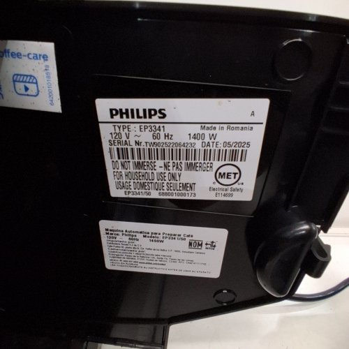 PHILIPS 3300 SERIES ULLY AUTOMATIC ESPRESSO MACHINE WITH LATTEGO MILK SYSTEM AND INTEGRATED GRINDER - GLOSSY BLACK (MODEL:EP3341/50) image 9