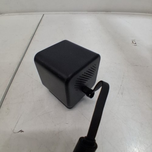 WYZE CAM V4 SMART HOME SECURITY CAMERA FOR INDOOR/OUTDOOR USE - 512GB CAP STORAGE - BLACK (MODEL: WYZEC4-B) image 4