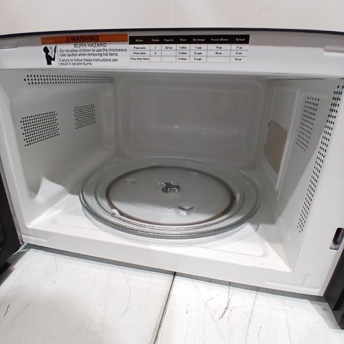 KENMORE COUNTERTOP MICROWAVE - 1.1 CU FT - BLACK (MODEL: KMCMF211BK10) image 4