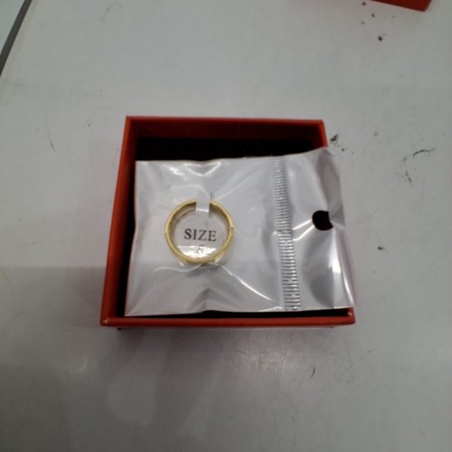 WOMEN'S NOKMIT DAINTY NON TARNISH COMFORT FIT WEDDING BAND - SIZE 6/5MM - 1/20 14K GOLD FILLED (BY WEIGHT) BRASS. image 2
