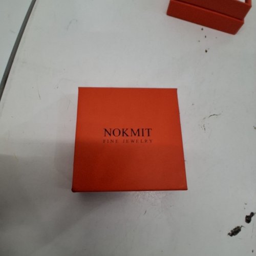 WOMEN'S NOKMIT DAINTY NON TARNISH COMFORT FIT WEDDING BAND - SIZE 6/5MM - 1/20 14K GOLD FILLED (BY WEIGHT) BRASS. image 3