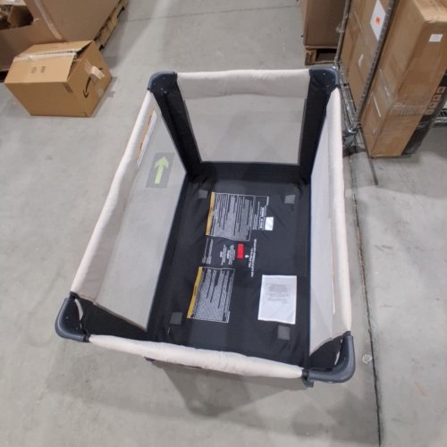 GRACO PACK 'N PLAY PORTABLE PLAYARD WITH CARRYING BAG - 40" X 28" X 30" - OAKLEY FASHION / BLACK/ GREY (MODEL: 2084226) image 4