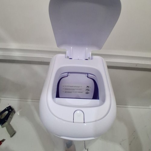 DIAPER GENIE SIGNATURE PAIL - WHITE (MODEL: I000814/66594) image 3