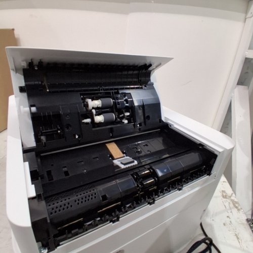 EPSON ET-3943 WIRELESS ALL-IN-ONE COLOUR SUPERTANK PRINTER, 17 PPM, 2.4" COLOUR SCREEN, AUTO DOCUMENT FEEDER - WHITE - (MODEL: ‎C11CL43203) image 12