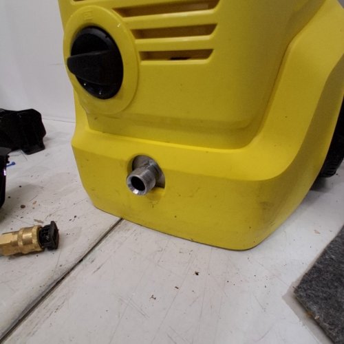 KÄRCHER FOAM CANNON 1900 PSI ELECTRIC PRESSURE WASHER WITH TURBO NOZZLE AND LARGE WHEELS - YELLOW (MODEL: K 4) image 5