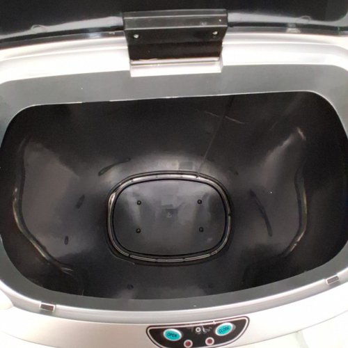 FDW MOTION SENSOR TOUCHLESS LID GARBAGE CAN - 50 LITRE - SILVER (MODEL: TC1350R-SS ) image 3