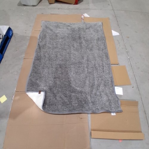 ROOTS HOME SHERPA THROW BLANKET - 50" X 70" - GREY /WHITE (ITEM: 2620482) image 2