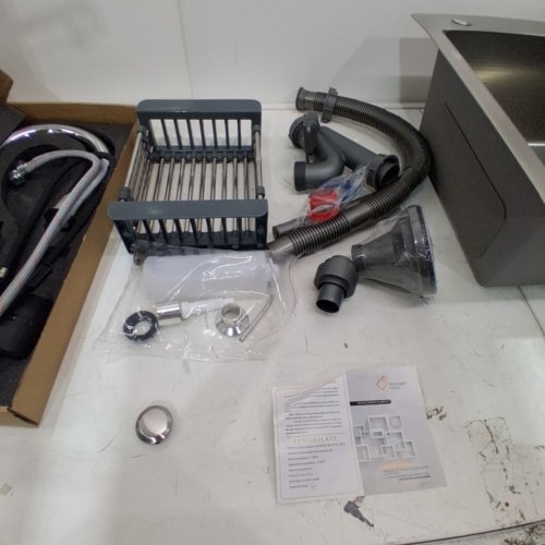 HANDMADE KITCHEN SINK WITH DRAIN BASKET - STAINLESS STEEL (MODEL: UHK001S28) image 3