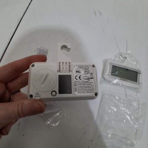 2PK TEMPPRO DIGITAL FRIDGE/FREEZER THERMOMETER - 3 V (MODEL: TP110) image 5