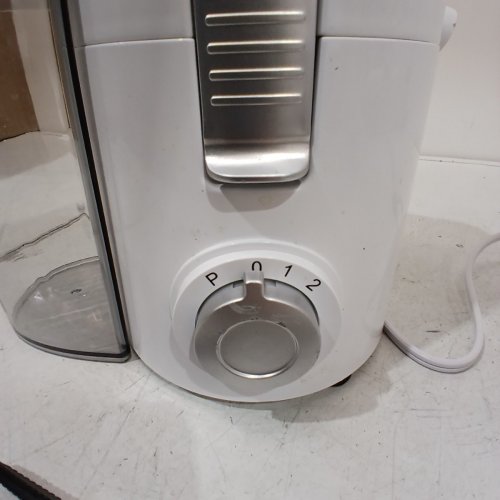 SIFENE COMPACT CENTRIFUGAL JUICER EXTRACTOR 3 SPEED - WHITE - (MODEL: AMR512) image 4