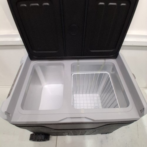 EUHOMY ELECTRIC COOLER/REFRIGERATOR - 26QT - 12/24V - DC 110-240V AC - BLACK/GREY (MODEL: CF004-25) image 4