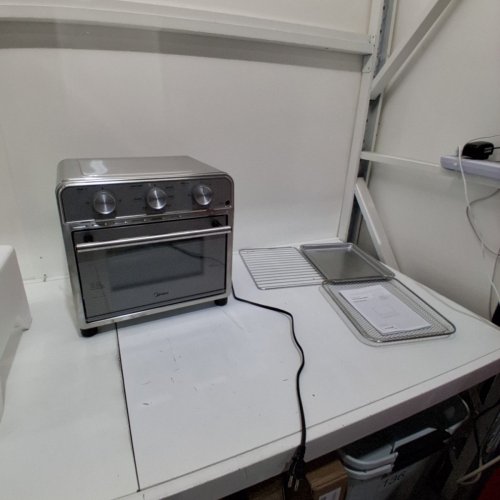 MIDEA AIR FRY TOASTER OVEN - 22 QT, 1500W, 120 V - SILVER (MODEL: MET21C3AST/CA) image 4