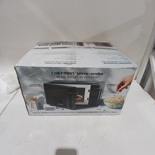 CHEFMAN COUNTERTOP MICROWAVE OVEN - 0.7 CU.FT. - BLACK (MODEL: RJ55-7-V2-CA) image 5