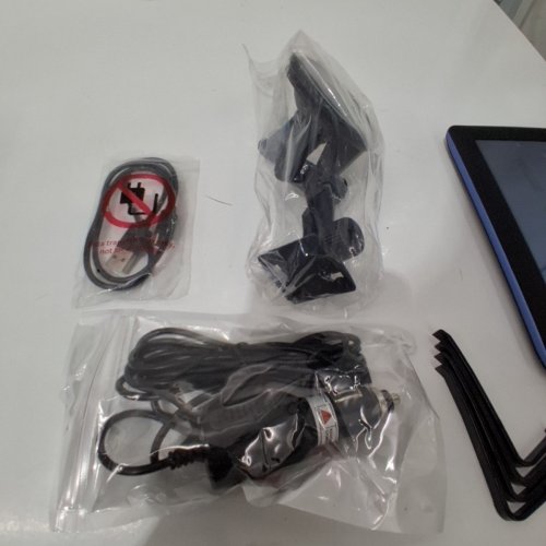 CAR GPS NAVIGATOR - 7" SCREEN - BLACK (MODEL: J908) image 4