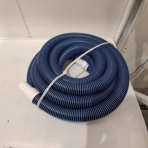 AMAZON BASICS POOL HOSE - 30FT - BLUE/WHITE - (MODEL:AMZ624018) image 2