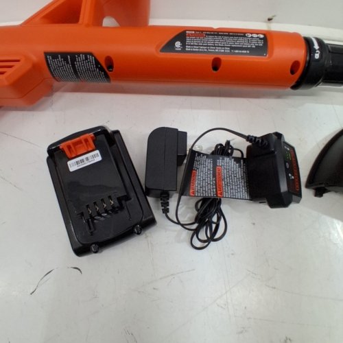 BLACK+DECKER STRING TRIMMER/EDGER - 10" - 20V - BLACK/ORANGE (MODEL: LST201) image 5