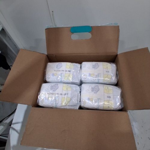 136PK PAMPERS SWADDLERS SKIN SAFE DISPOSABLE DIAPERS - NEWBORN image 2