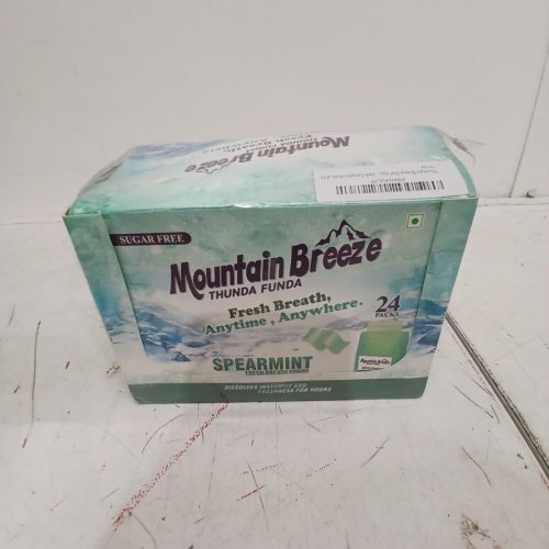 24PK MOUNTAIN BREEZE SUGAR FREE SPEARMINT BREATH FRESHENING STRIPS image 2
