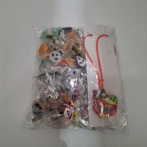 48PC CCINEE LIGHT UP HALLOWEEN PARTY FAVOURS - ASSORTED STYLES AND COLOURS image 3