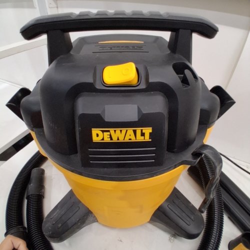DEWALT 6 GALLON POLY WET/DRY VAC (MODEL: DXV06P) image 2
