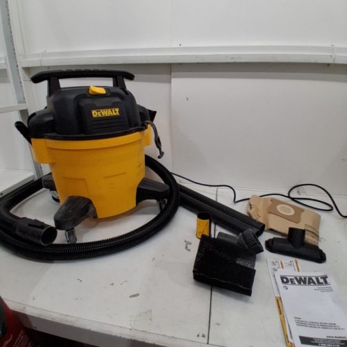 DEWALT 6 GALLON POLY WET/DRY VAC (MODEL: DXV06P) image 3