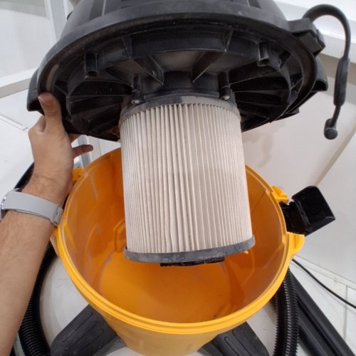 DEWALT 6 GALLON POLY WET/DRY VAC (MODEL: DXV06P) image 5