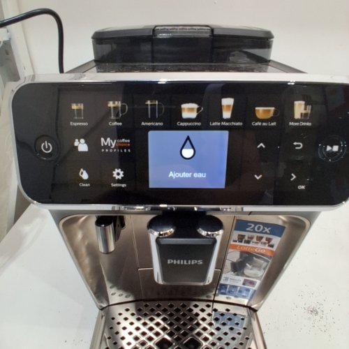 PHILIPS LATTEGO 5400 SERIES FULLY AUTOMATIC DIGITAL ESPRESSO MACHINE WITH BUILT-IN MILK FROTHER & COFFEE GRINDER - BLACK/CHROME (MODEL: EP5447/94) image 2