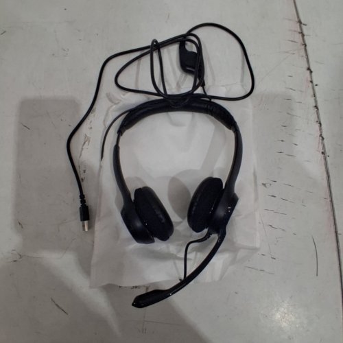 LOGITECH WIRED HEADSET FOR PC/LAPTOP WITH NOISE CANCELLING MICROPHONE - BLACK (MODEL: H390) image 3