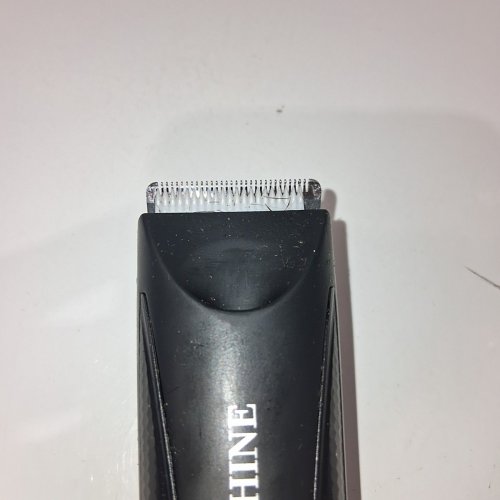 4PC KEYSHINE ELECTRIC GROIN & BODY HAIR TRIMMER - INPUT 5 V; RATED VOLTAGE 3.7 V; RATED POWER 3W - BLACK (MODEL: KE-001) image 4
