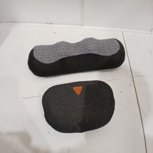 3-IN-1 YUNARI CORDLESS CERVICAL NECK SUPPORT PILLOW - GREY (MODEL:BS307) image 3