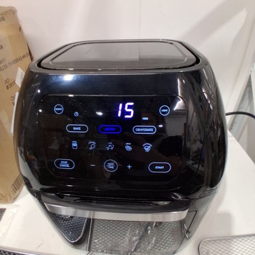 CHEFMAN MULTIFUNCTIONAL DIGITAL TOUCH SCREEN AIR FRYER - 10QT - BLACK (MODEL: RJ38-10-RDO-V2-CA-AM) image 2