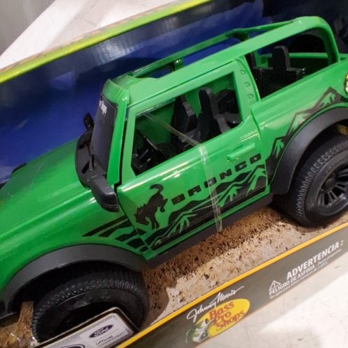 4PC BPS IMAGINATION ADVENTURE NEW FORD BRONCO OFF-ROAD PLAYSET - GREEN (MODEL: THK92882-0625/100963240) image 3