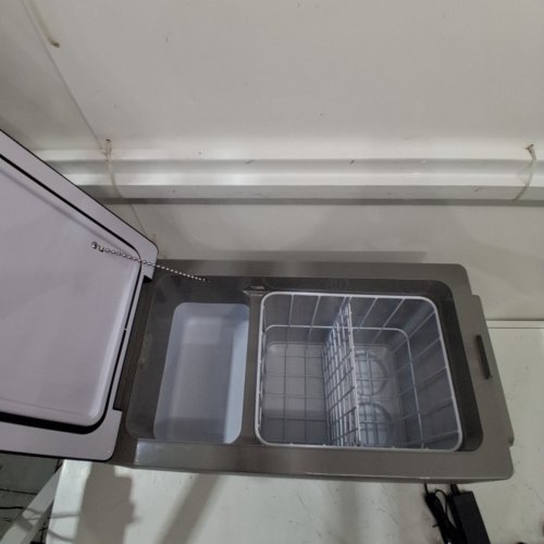 EUHOMY ELECTRIC COOLER CAR REFRIGERATOR WITH BLUETOOTH APP CONTROL - 12V/24V DC - 47QT - BLACK/GREY - (MODEL: CF-45)) image 4