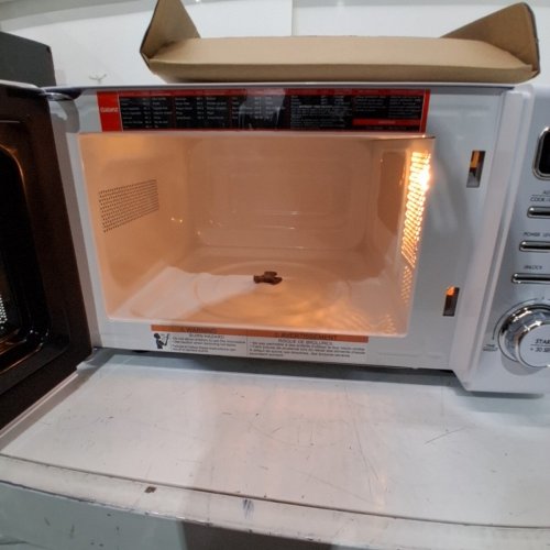 GALANZ RETRO STYLE COUNTERTOP MICROWAVE OVEN - 0.7CU.FT. - WHITE (MODEL: GLCMKZ07WER07) image 5