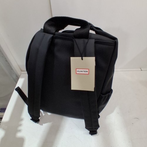 HUNTER TOP CLIP BACKPACK - 18.7L - BLACK (MODEL: 1960981) image 4