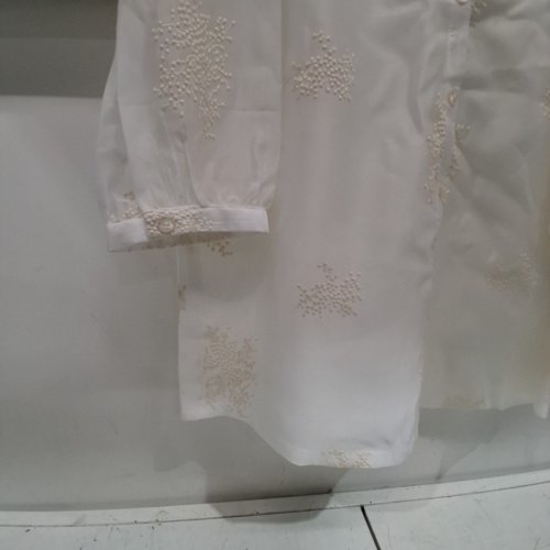 WOMEN'S BARILOCHE SHEAR EMBROIDERED BUTTON-UP SHIRT - SMALL / MEDIUM - 38 - NATURAL OFF-WHITE (STYLE : ANDES) image 3