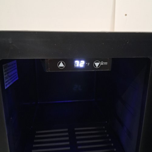 EUHOMY 24 CANS BEVERAGE REFRIGERATOR COOLER - 18L - BLACK (MODEL:FWC008-11) image 2