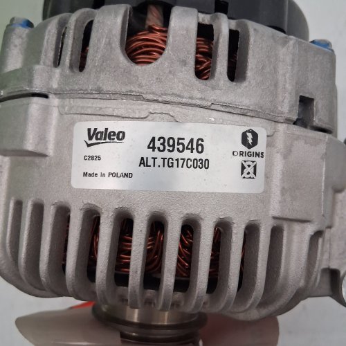 VALEO ALTERNATOR FOR MERCEDES-BENZ SPRINTER 2500 (MODEL: 439546) image 2