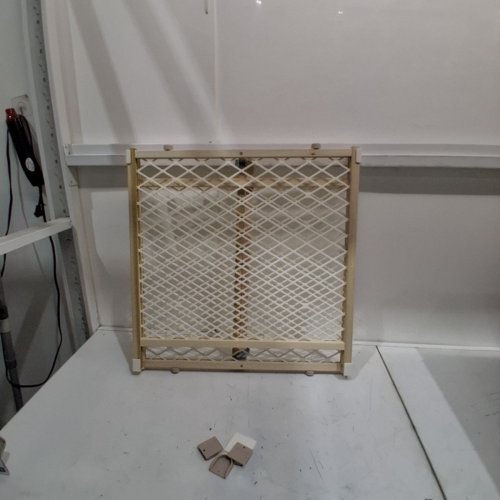 NORTHSTATES SUPERGATE DIAMOND MESH GATE 4600 / 26.5" - 42"W / 23"H image 2